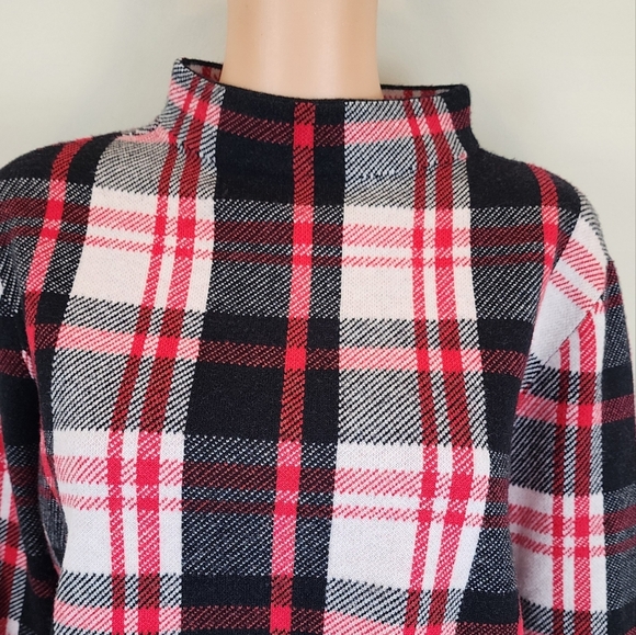 Ann Taylor Red Multi Color Plaid Long Sleeve Sweater - Picture 3 of 8